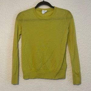 Gap XS petite crew neck lime green sweater